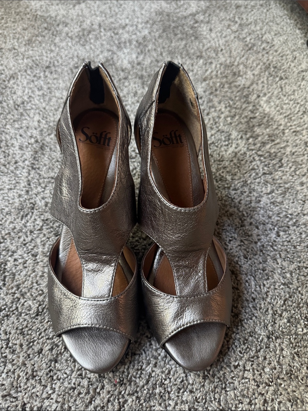 Sofft Metallic Pewter Open-Toe Wedge Sandals - Women's